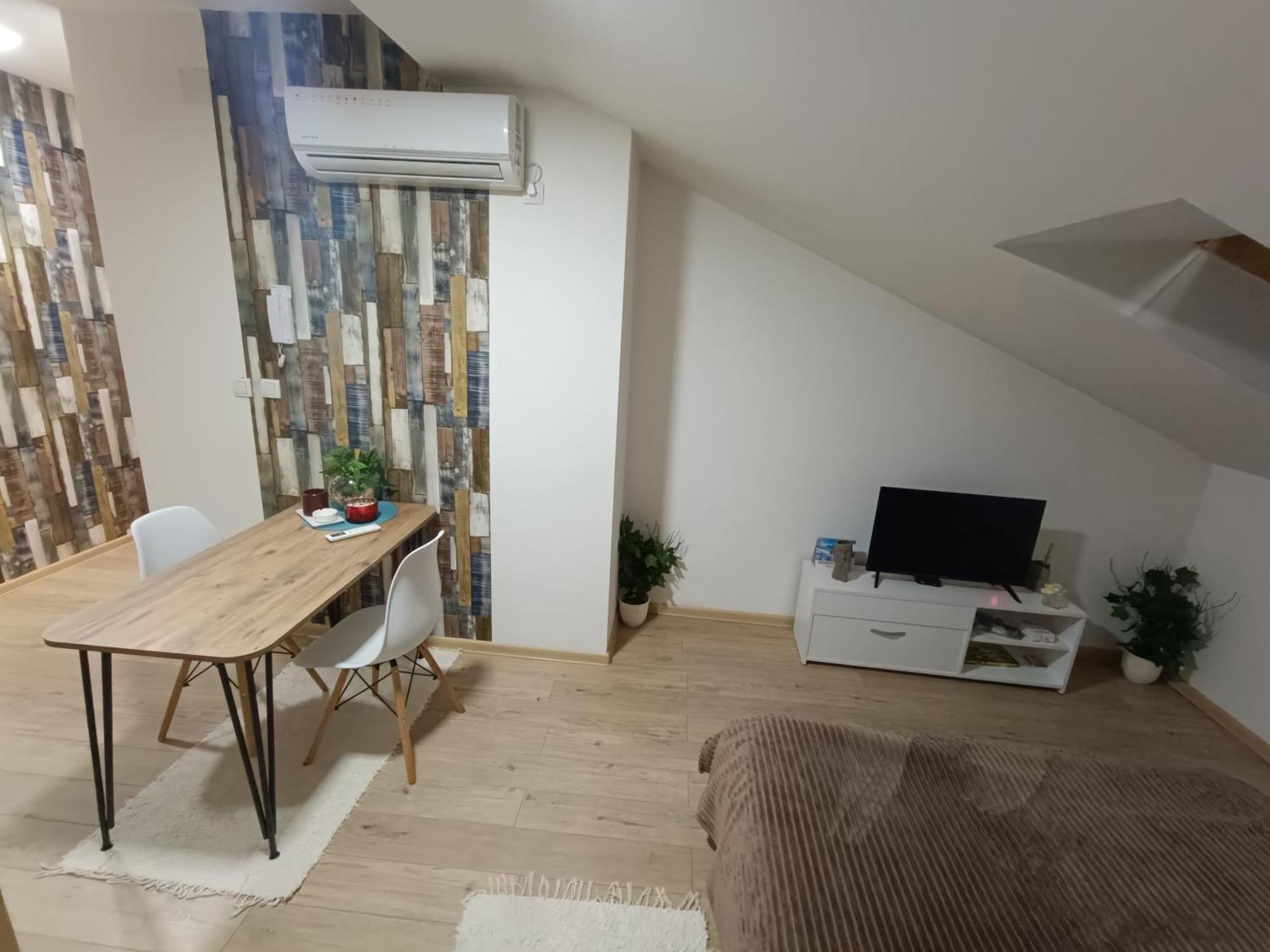 Apartmani S - Dsn Kraljevo Quarto foto